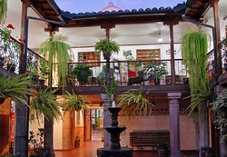 The hotel San Francisco in the heart of the colonial district of Quito